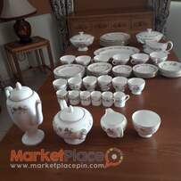 Wedgewood bone china made in England 66 piece .Marabelle