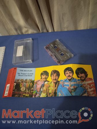 5 original tape cassette of Beatles in mint condition. - 1.Λεμεσός, Λεμεσός